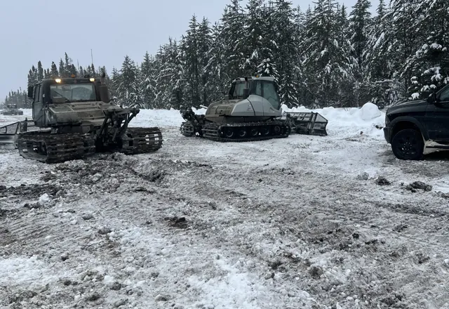 Snow groomers on the Wetum Road — 2025